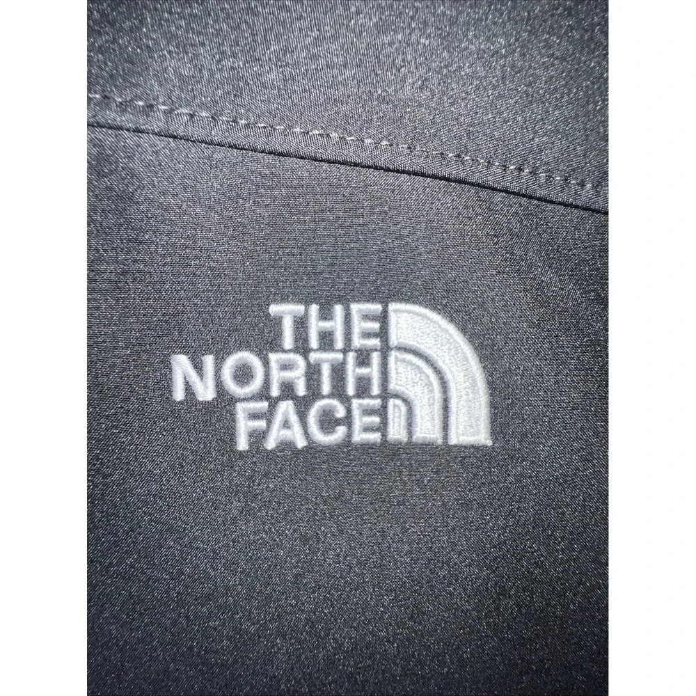 The North Face Jacket Mens M Black Lined Zip Pockets Mock Neck Fleece lining Out